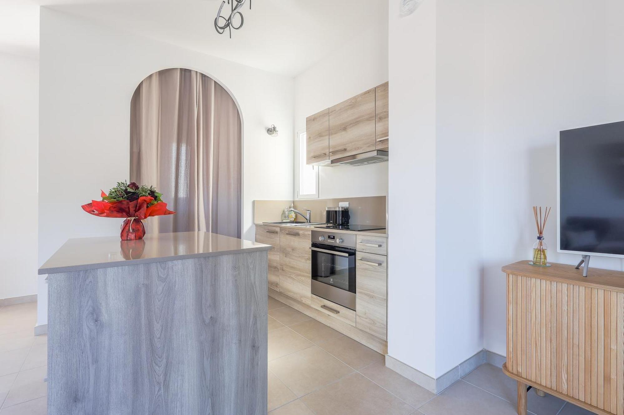 Le Trois Mc - Appt Climatise Proche De La Apartment *