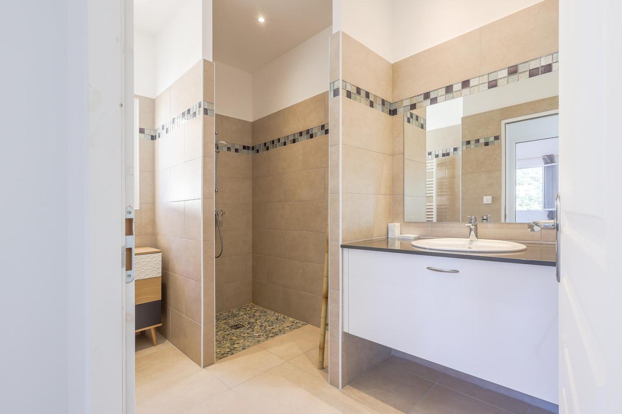 Apartment Le Trois Mc - Appt Climatise Proche De La *